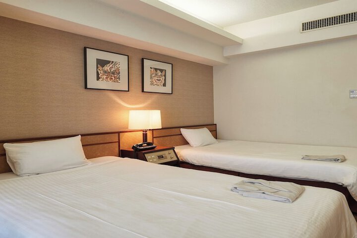 Room 20 of 59