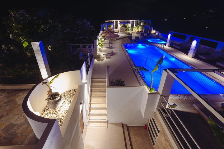 Pool 57 of 94