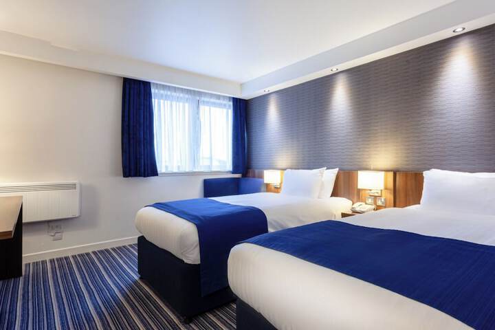 Room 20 of 48