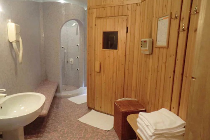 Relaxing Spa