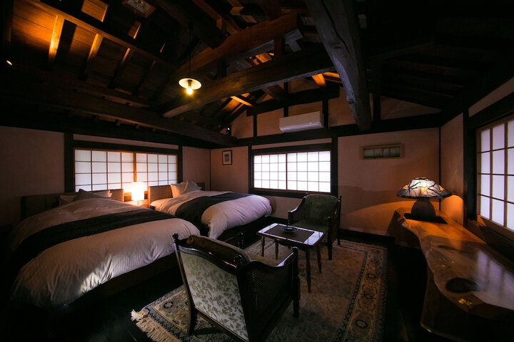 Room 15 of 86