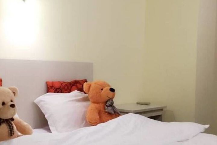 Room 7 of 17