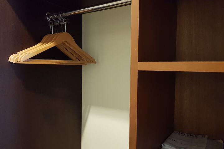 Room 31 of 79