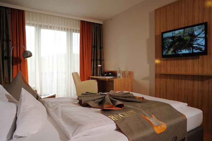 Room 8 of 59