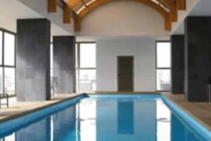 Pools & Facilities