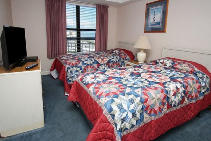 Room 7 of 38