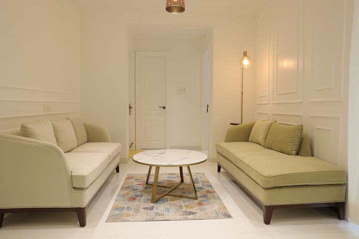 Room 10 of 21