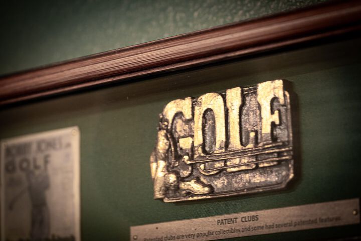Room 32 of 60