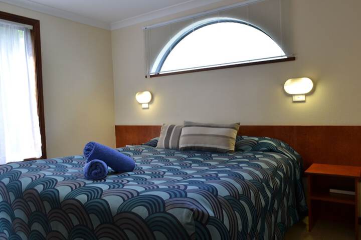 Room 19 of 174