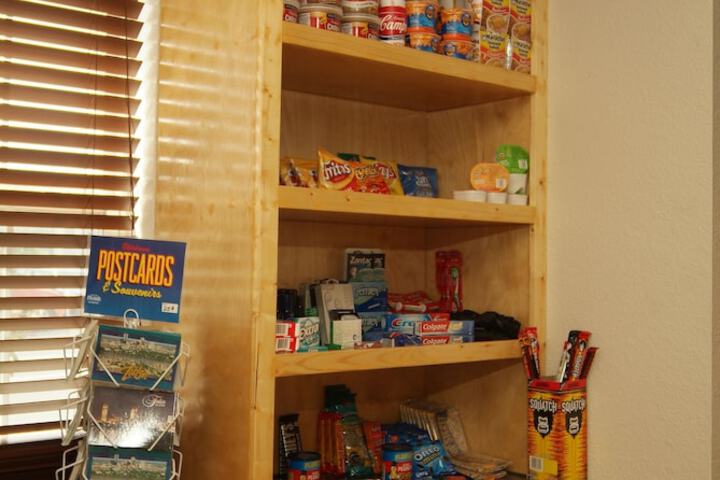 Gift shop