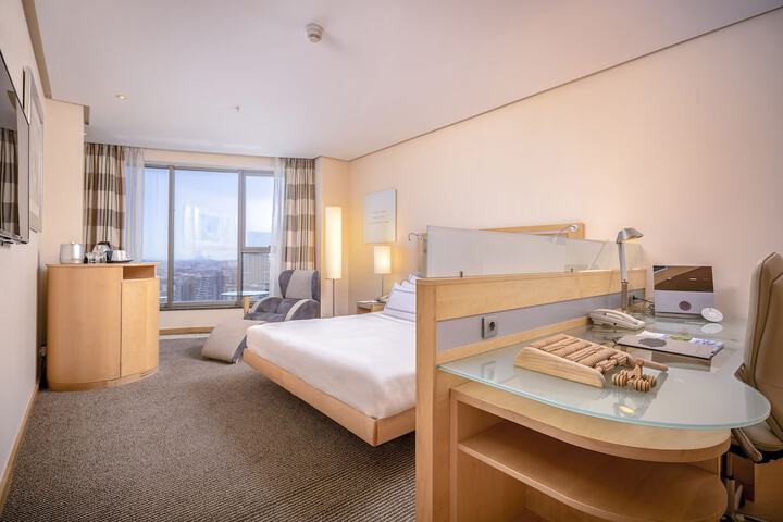 Room 20 of 144