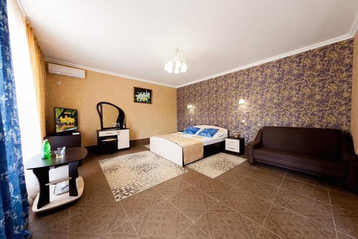 Room 46 of 53
