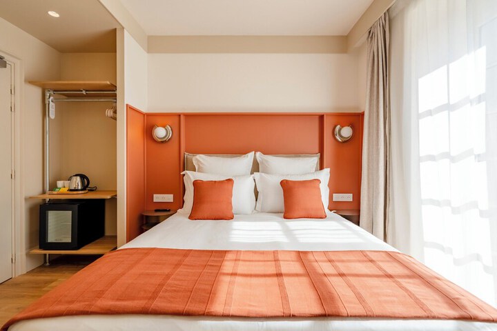 Room 17 of 79