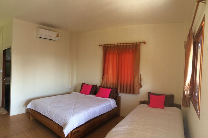 Room 7 of 62