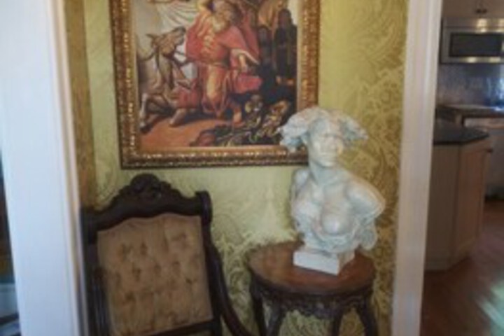 Hotel Interior 18 of 27