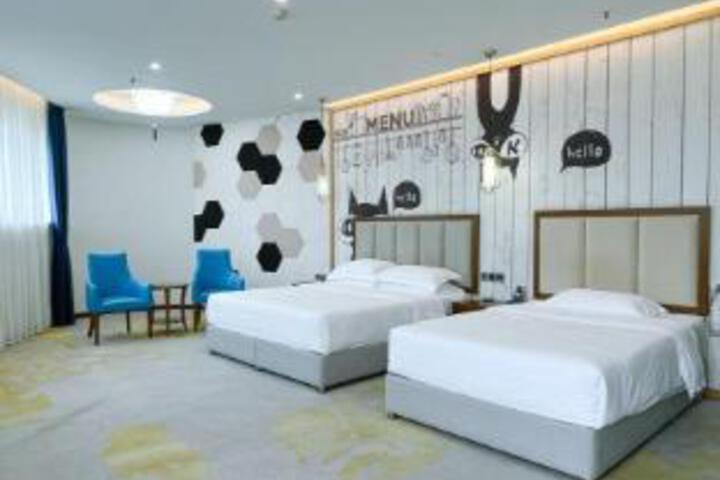 Room 17 of 17