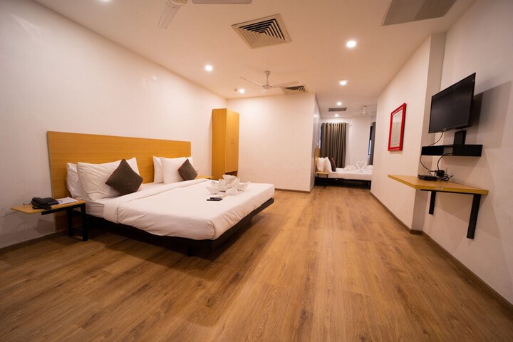 Room 15 of 20