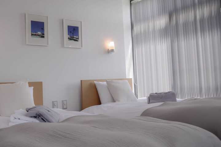 Room 11 of 51