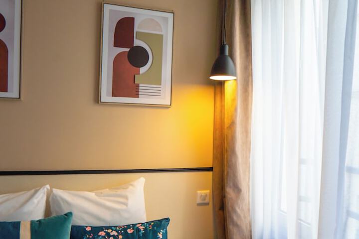 Room 40 of 64