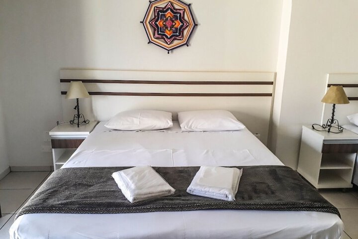 Room 32 of 35