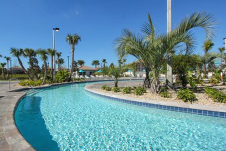 Pool 16 of 35