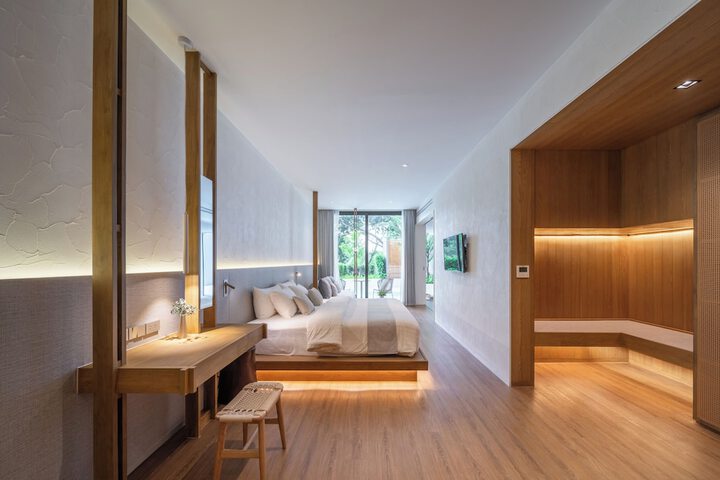 Room 35 of 150