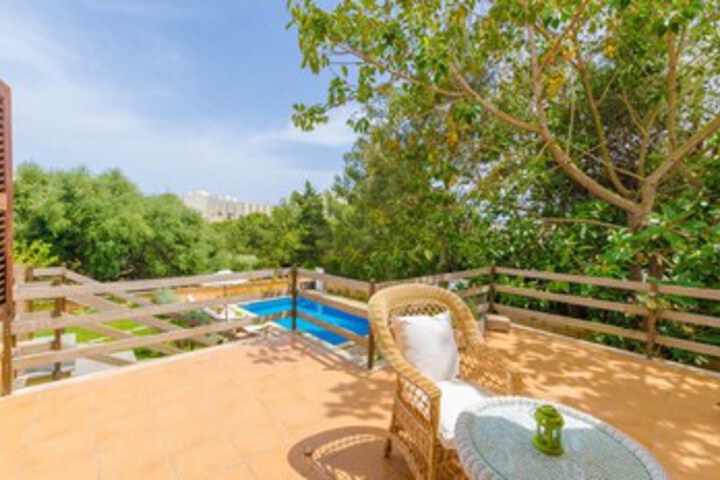 Terrace/Patio 46 of 48