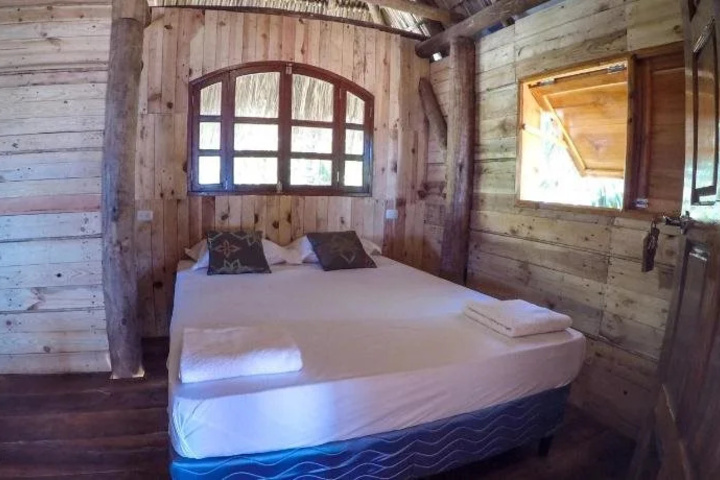 Room 2 of 22