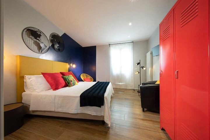 Room 7 of 36