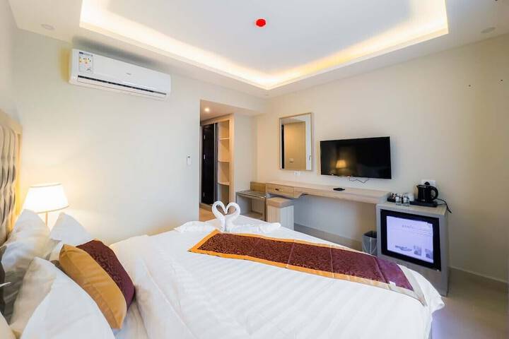 Room 164 of 235