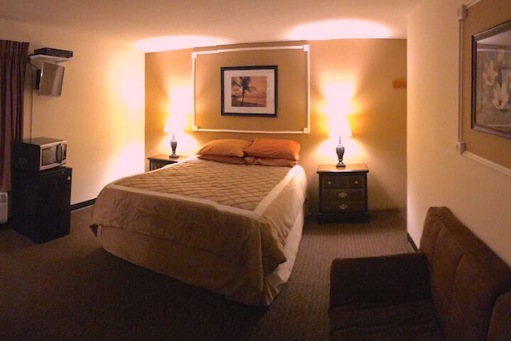 Room 5 of 36