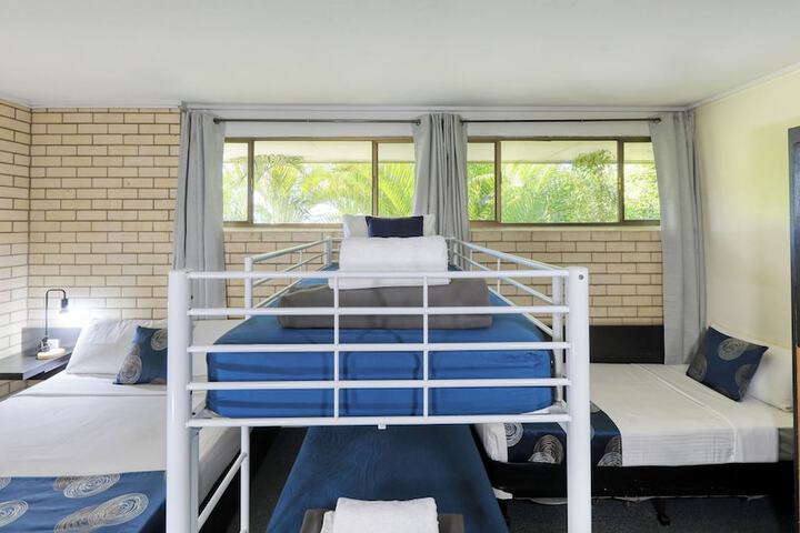 Room 14 of 29