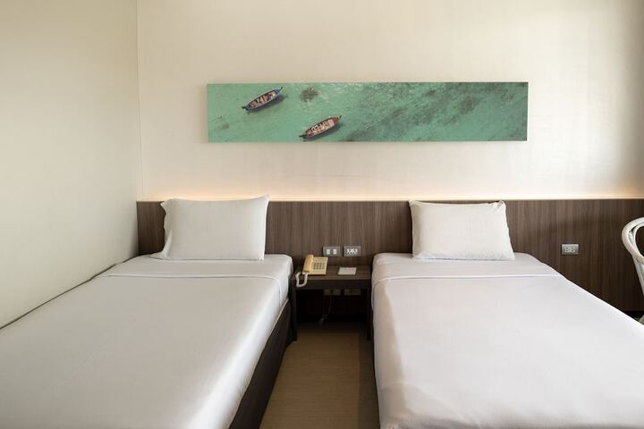 Room 25 of 70