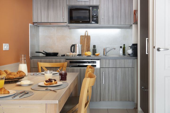 Private kitchenette