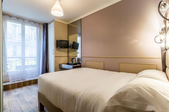 Room 21 of 60