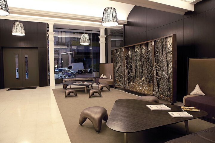 Hotel Lobby
