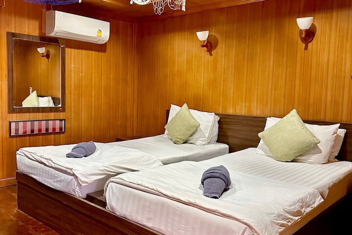 Room 21 of 72