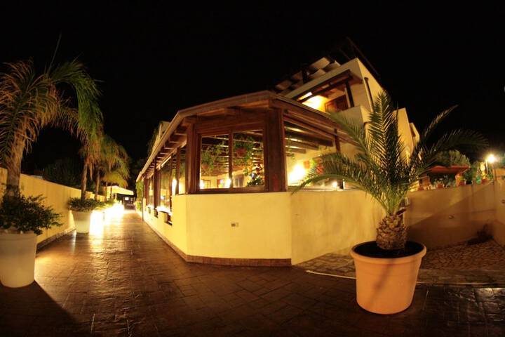 Hotel 32 of 34
