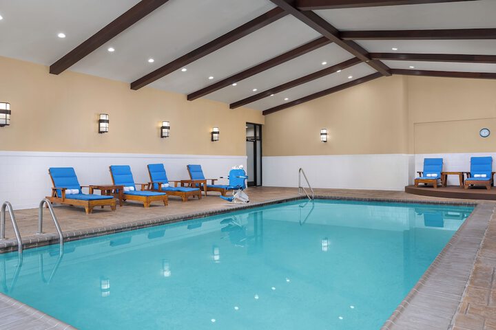 Pools & Facilities