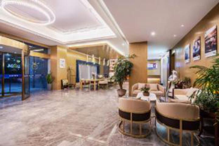 Super 8 Select Hotel (Yangzhou Jiangdu Passenger Transport Station)