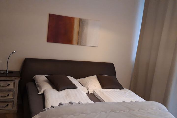 Room 13 of 78
