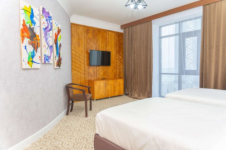 Room 60 of 102
