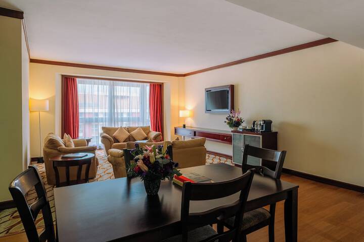 Room 40 of 150