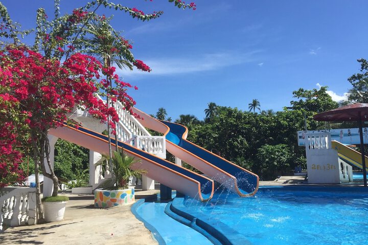 Pool 17 of 20