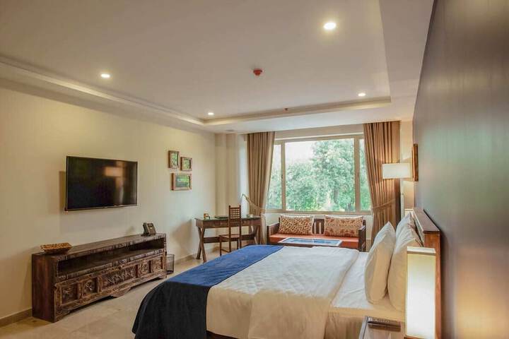 Room 14 of 21