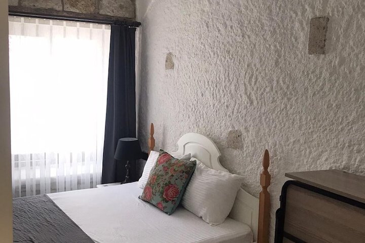 Room 5 of 29
