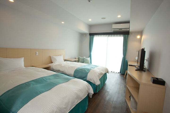 Room 5 of 44