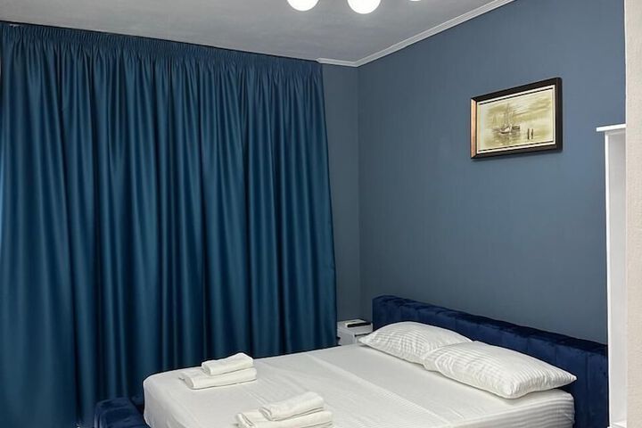 Room 54 of 65