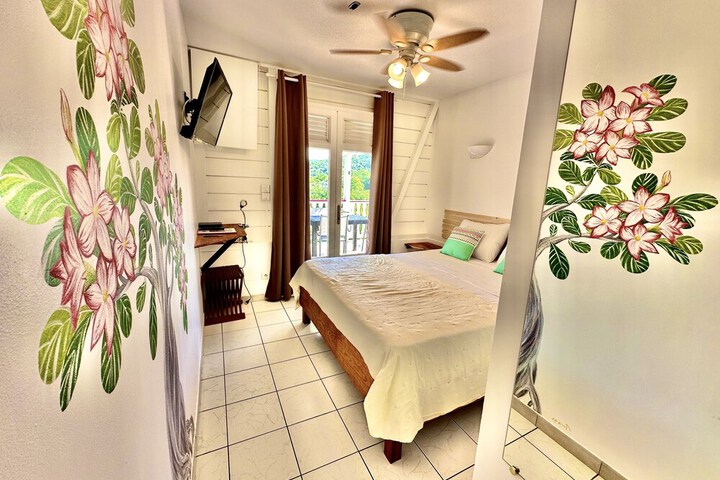 Room 30 of 62