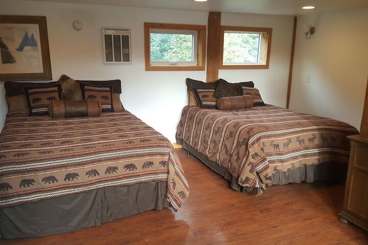 Room 6 of 90